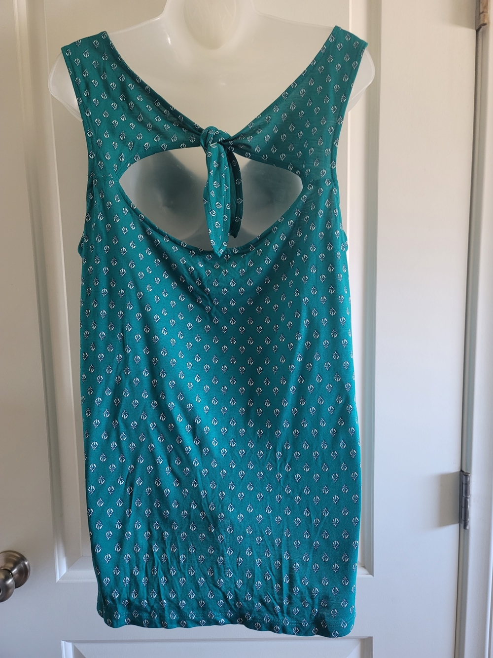 Old Navy Teal Floral Print Tank Top - Picture 7 of 11